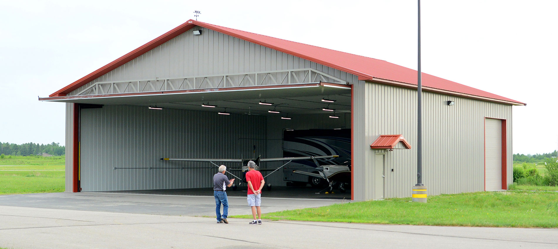 Commercial Hangers, Shops and RV Storage